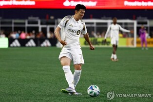 손흥민, LAFC 선발 데뷔전서 쐐기골 도움…MLS 첫 공격포인트