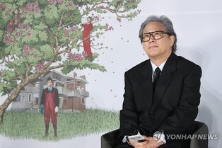 '어쩔수가없다' 박찬욱 감독 "'슬프게 웃긴' 부조리한 유머"