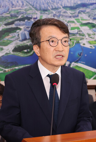 Chief of Saemangeum development agency