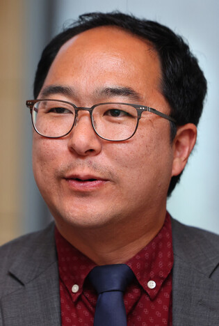 Korean American senator in Seoul