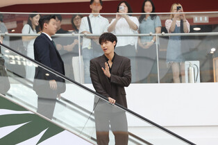 Photos of Lee Do-hyun at Dolce Gusto's promotional event