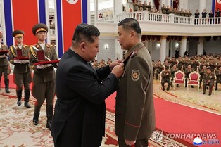 (2nd LD) N. Korea's Kim praises troops deployed to Russia-Ukraine war as 'great heroes'