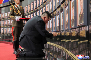 N.K. leader praises troops deployed to Russia-Ukraine war