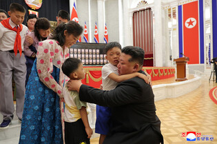 N.K. leader praises troops deployed to Russia-Ukraine war