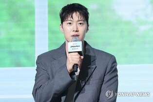 '고백의 역사' 공명 "30대에 교복…풋풋한 청춘 보여줄게요"