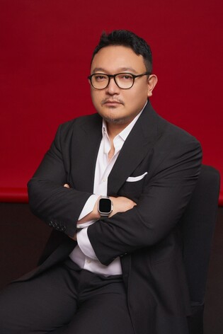 '애마' 감독 "안소영 다큐서 영감…싸우고 버틴 사람들 이야기"