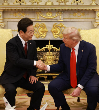 Lee-Trump summit in Washington