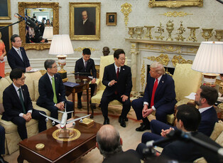 Lee-Trump summit in Washington