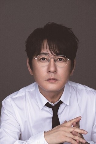 Shin Seung-hun to release 12th studio album next month, marking 35th debut anniversary