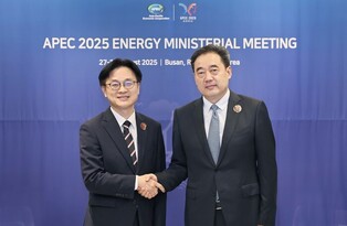 S. Korean energy minister meets Chinese official