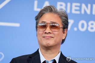 '어쩔수가없다' 박찬욱 "모두 공감할 이야기…20년간 붙든 이유"