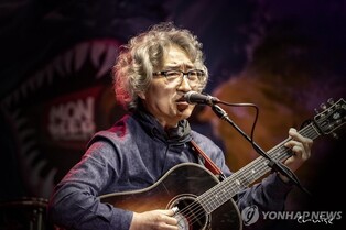 경영서 낸 다섯손가락 이두헌 "탄탄한 개인기로 새 서사 축적을"
