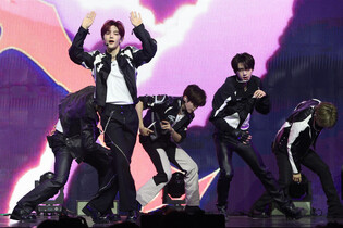 S. Korean boy group Zerobaseone