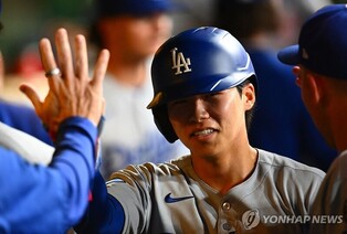 다저스 김혜성, 36일 만의 부상 복귀전서 9회 대주자로 득점