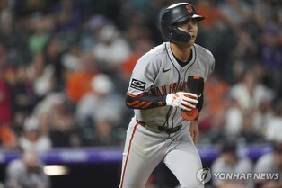 9월에도 뜨거운 이정후, 벤치클리어링 변수에도 2안타 3출루