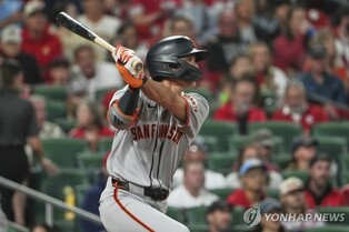이정후, 한 달 만에 또 4안타 폭발…타율 0.267까지 상승