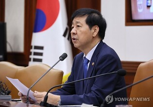 Finance minister says gov't to announce measures to supply homes Sunday