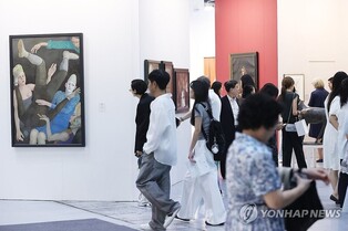 Seoul art fairs affirm global potential as Kiaf, Frieze close