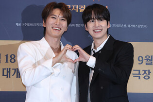 Press photos for film 'Frankenstein: The Musical Live' starring Kyuhyun, Park Eun-tae