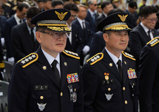 Coast Guard chief attends funeral of late officer
