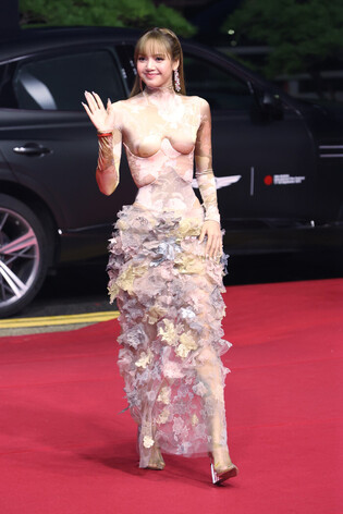 Busan Int'l Film Festival opens