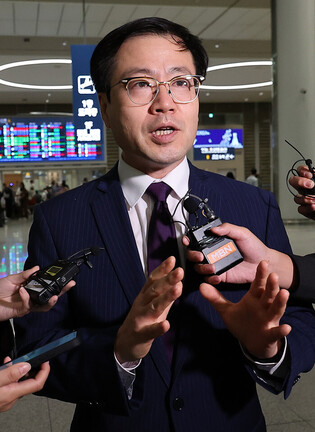 Trade minister returns home from Washington