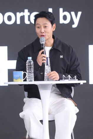 S. Korean actor Kim Dong-wook at BIFF