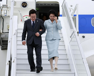 Lee arrives in New York for U.N. General Assembly