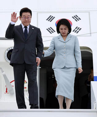Lee arrives in New York for U.N. General Assembly