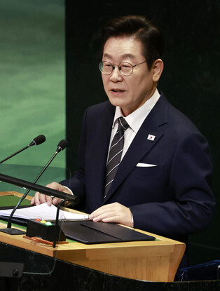Lee addresses U.N. General Assembly