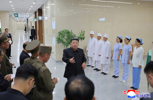 N.K. leader inspects hospital nearing inauguration