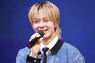 Thai singer Nunew Chawarin in Seoul