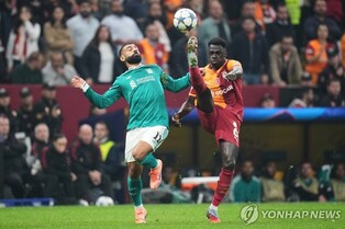 리버풀, UCL서 갈라타사라이에 덜미…'모리뉴 더비'선 첼시 승리