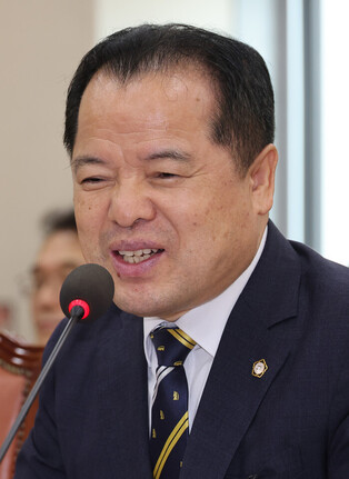 Confirmation hearing for election watchdog's commissioner nominee