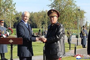 (2nd LD) N. Korea's defense chief says Pyongyang, Moscow closely united in 'bloody battles'
