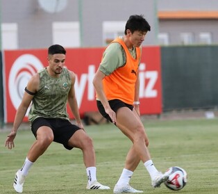 알라니아스포르 황의조, 시즌 1호 골…팀은 2-2 무승부