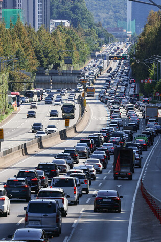 Holiday traffic
