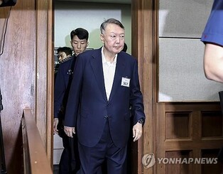 (3rd LD) Ex-President Yoon voluntarily appears for questioning before warrant execution
