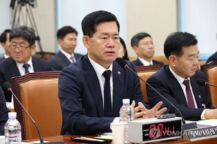 DAPA chief says China's Hanwha sanctions to 'clearly' affect MASGA project