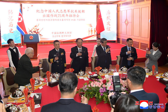 Top Chinese envoy hosts banquet in Pyongyang