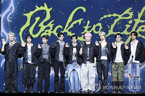 &TEAM makes Korean debut: 