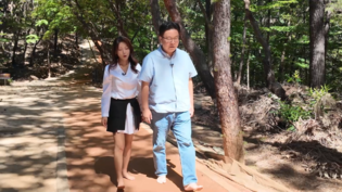 People, Nature, Books Harmonize in Mezmerizing Gunpo