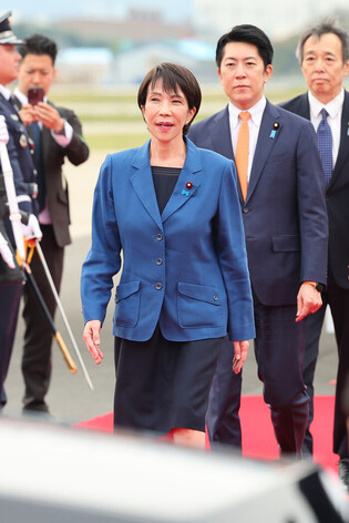 Japanese PM Takaichi visits S. Korea