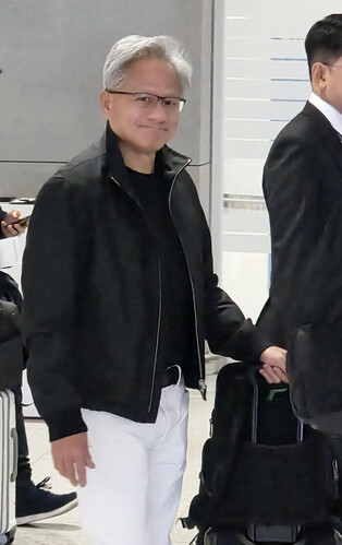 Nvidia chief visits S. Korea