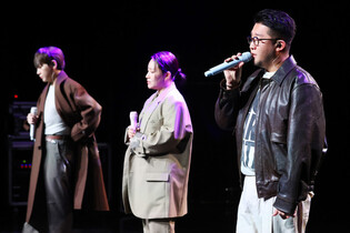 S. Korean R&B singer-songwriter group Urban Zakapa