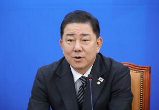 Ruling party's floor leader