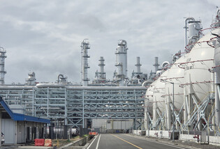 Lotte Chemical's new Indonesian petrochemical plant