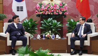 Parliamentary leaders of S. Korea, Vietnam meet