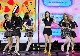 S. Korean girl group tripleS' sub-unit DIMENSION