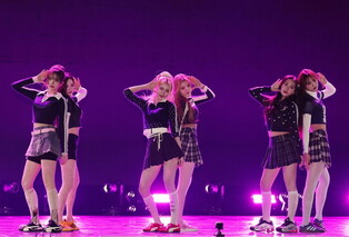 S. Korean girl group tripleS' sub-unit DIMENSION